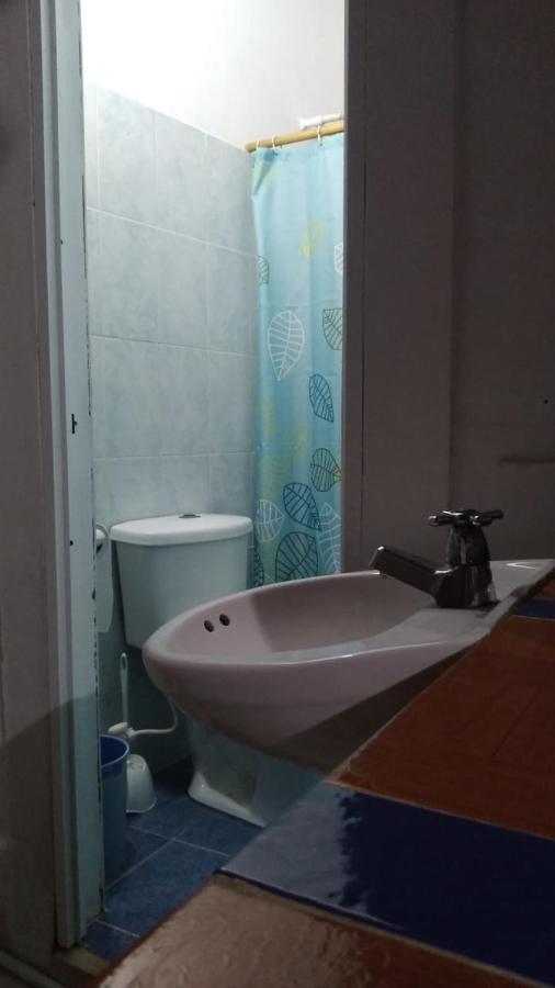 Habitacion Triple Con Cocina Y Bano Privado เนโคคลิ ภายนอก รูปภาพ