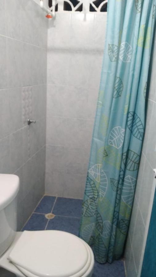 Habitacion Triple Con Cocina Y Bano Privado เนโคคลิ ภายนอก รูปภาพ
